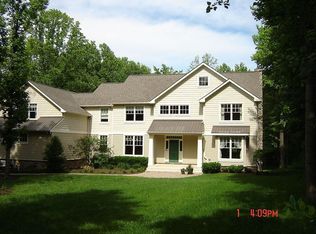 5223 Grenock Dr, Lothian, MD 20711