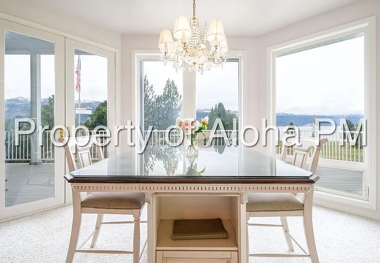 108 Lakeshore Dr — Photo 17
