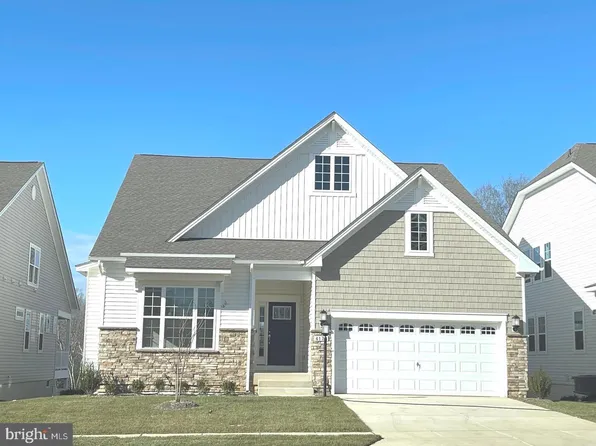 4174 Charles Dickens Dr, White Plains, MD 20695