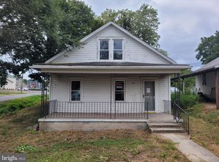 86 McCoole Ave, Paw Paw, WV 25434