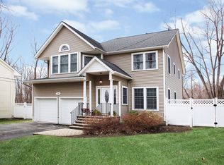 150 Sand Rd, Westwood, NJ 07675