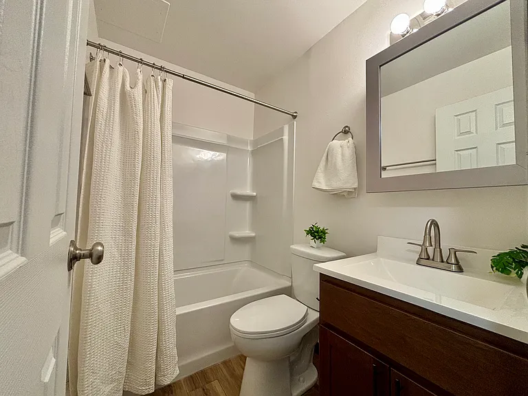 2306 Badger Pkwy #5 — Photo 8