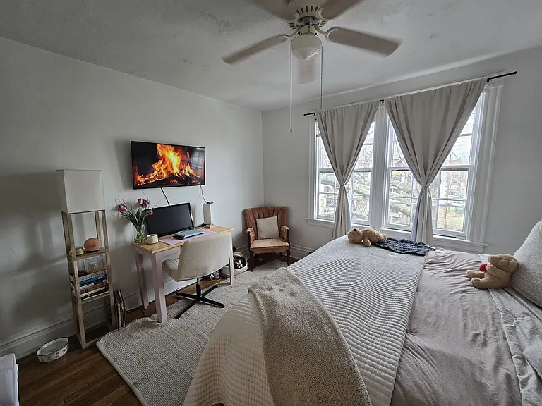 403 N Cleveland St — Photo 10