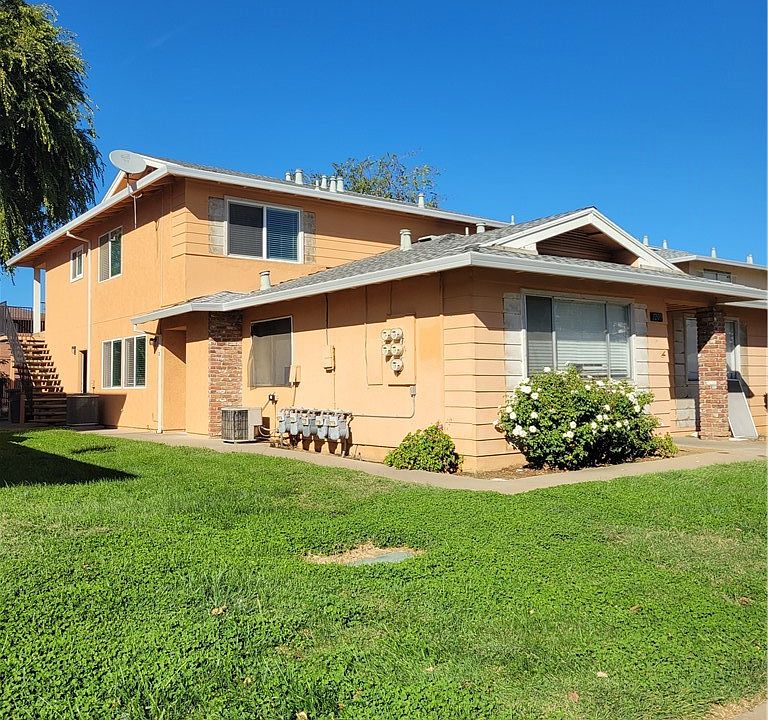 1st image of 1209 Casita Dr APT 2