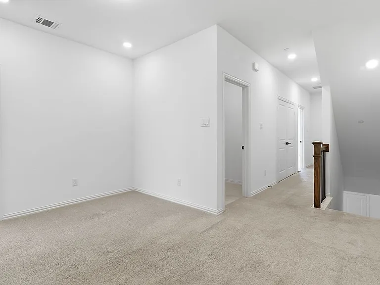 1264 Daybreak Dr — Photo 19
