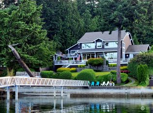 3823 Forest Beach Dr NW, Gig Harbor, WA