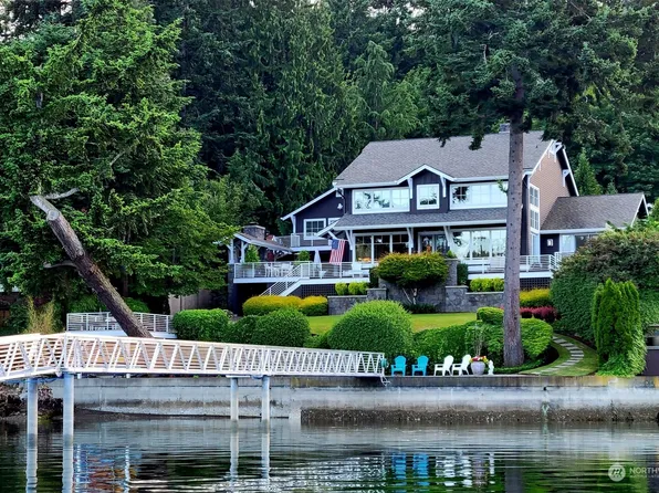 3823 Forest Beach Drive NW, Gig Harbor, WA 98335