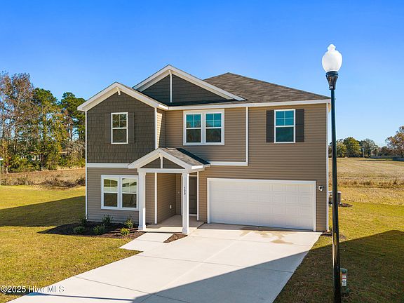 2nd image of 500 Sandy Hollow Drive