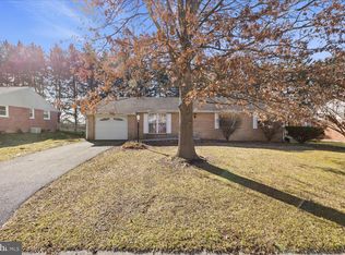 2722 Royal Rd, Lancaster, PA 17603