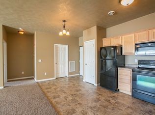 Jackson Heights Apartments, Harrisburg, SD 57032