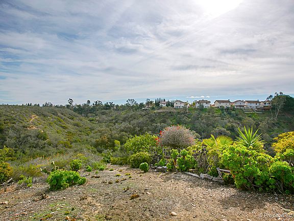 4th image of 10818 Canyon Hill Ln