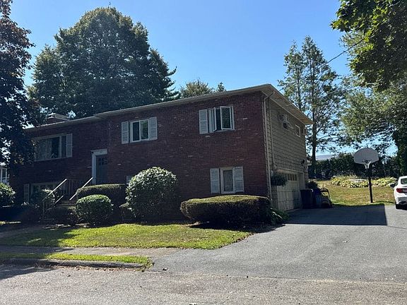 4th image of 23 Jane Rd