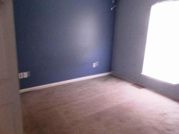 5th image of 270 Wernersville Blvd