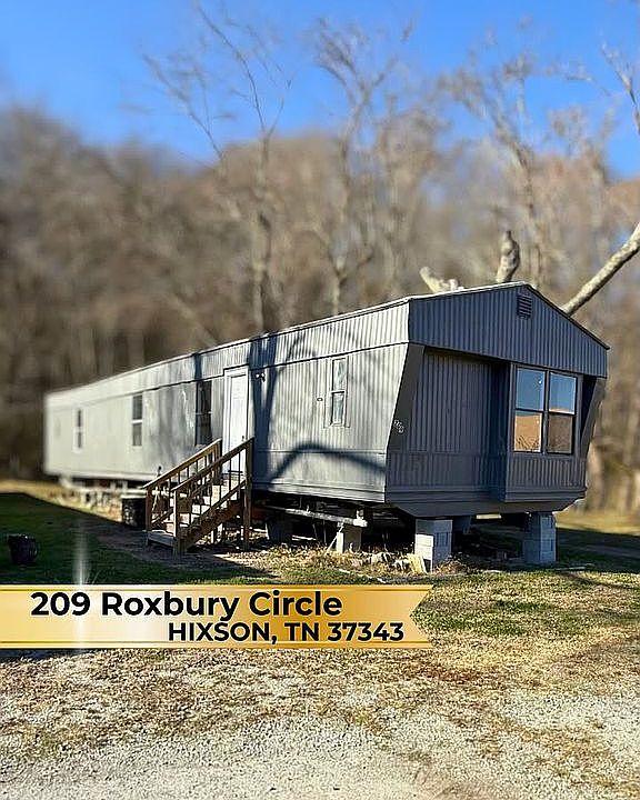 1st image of 209 Roxbury Cir