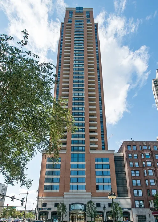 1160 S Michigan Ave #1205