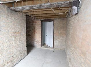 3641 W Dickens Ave #UAGA, Chicago, IL 60647