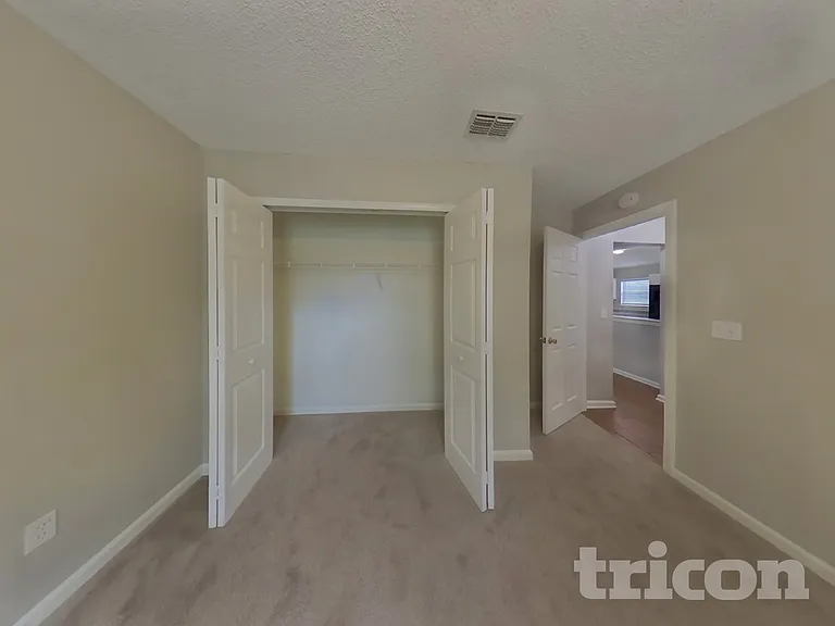 3099 Wavering Ln — Photo 12