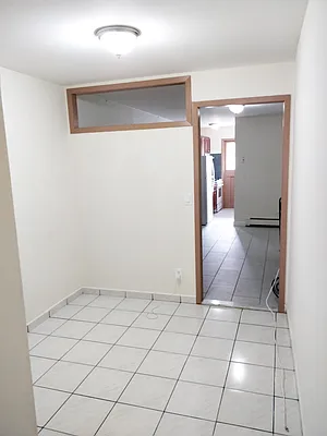 Rented by Voro, LLC | media 12