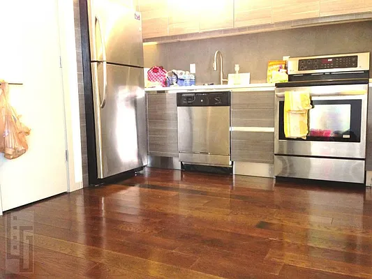 Rented by Loom Group | media 23