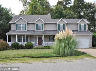 10402 Watford Ln, Fredericksburg, VA 22408