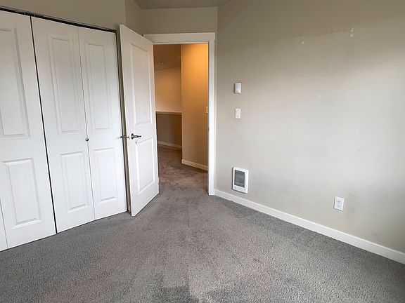 5th image of 7610 Lakewood Dr W #7610