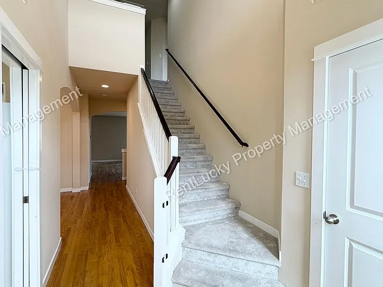 3619 222nd Pl SE — Photo 3