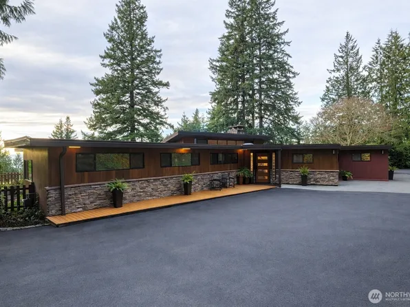 17368 Olympic Place, Mount Vernon, WA 98274