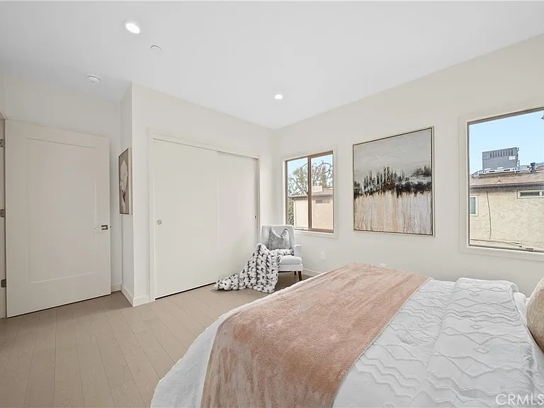 1222 Temple City Blvd — Photo 25