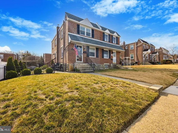 571 Fairway Ter, Philadelphia, PA 19128