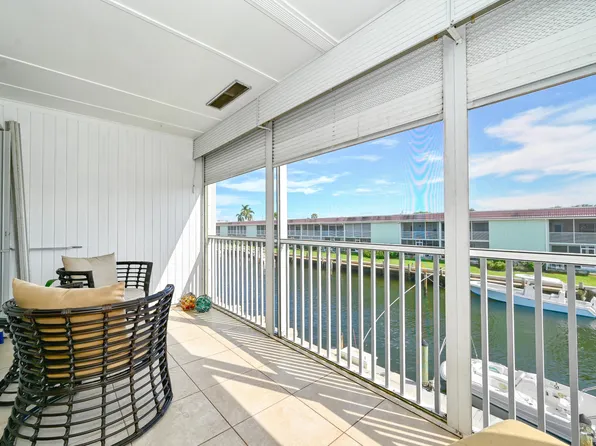 120 Wettaw Lane #210, North Palm Beach, FL 33408