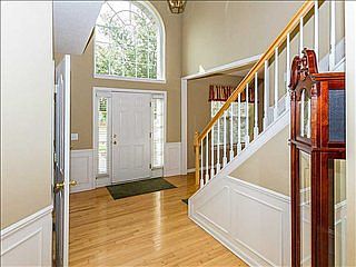 3rd image of 11951 Landwood Dr