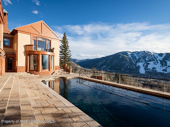 3rd image of 2131 Red Mountain Rd