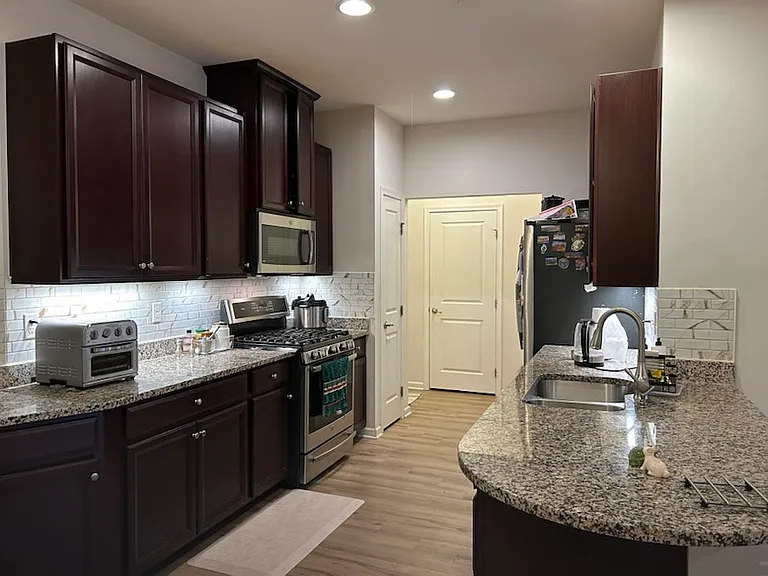 Kitchen counter top