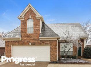 4077 Course View Dr, Memphis, TN 38135