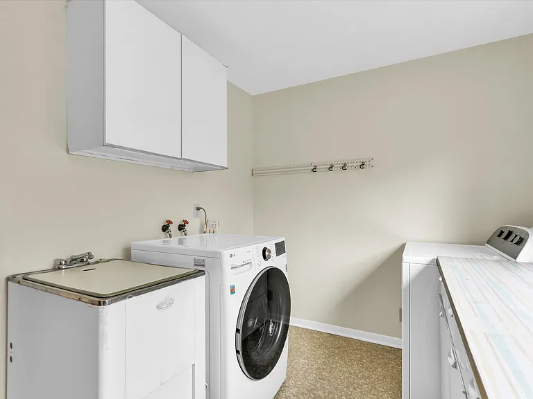 1803 Golfview Dr — Photo 37