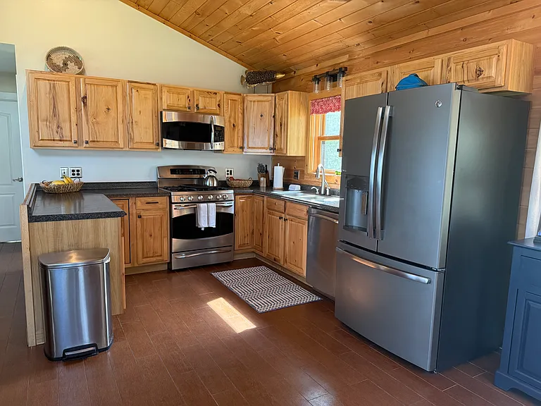 145 Cedar Breeze Ctr — Photo 3