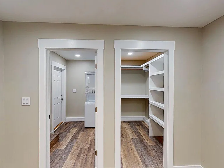 3207 N 6th Ave — Photo 20