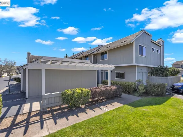 828 Columba Ln, Foster City, CA 94404