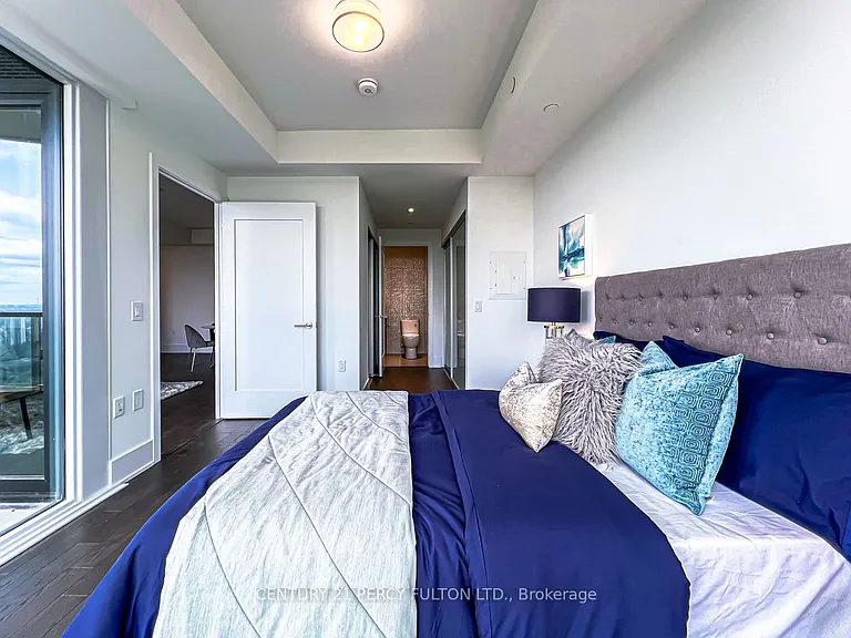 585 Bloor St E #3415 — Photo 8