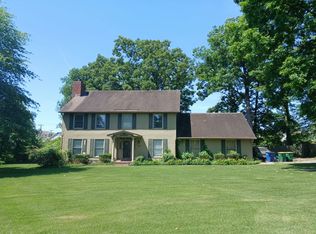 27 Oak Tree Cir, N Little Rock, AR 72116