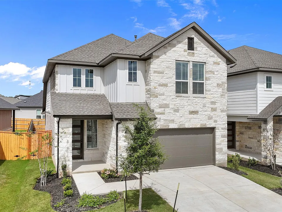 1129 N Roger Hanks Pkwy #A