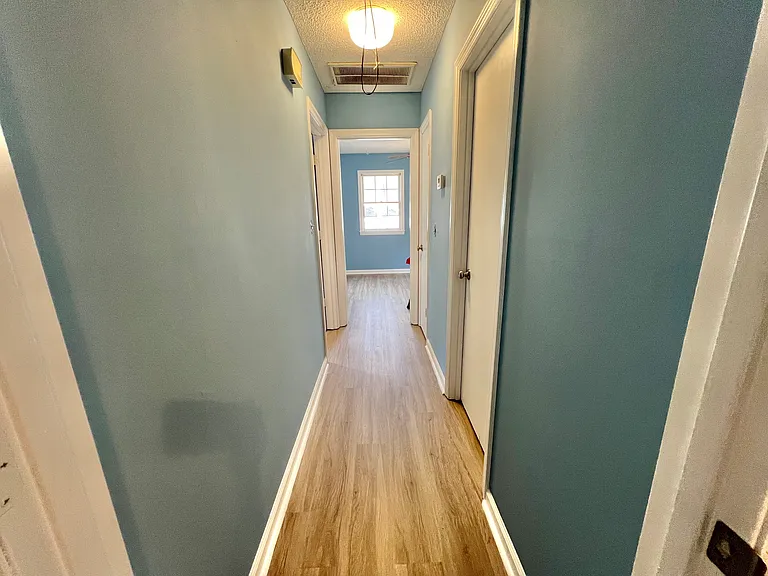 414 Zetterower Rd #B — Photo 9