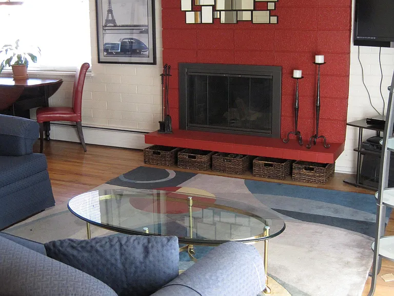 250 N Pearl St #210 — Photo 5