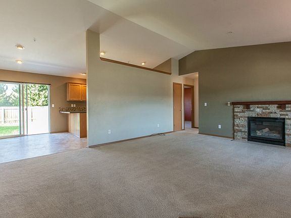 4th image of 2312 Fancher Heights Blvd
