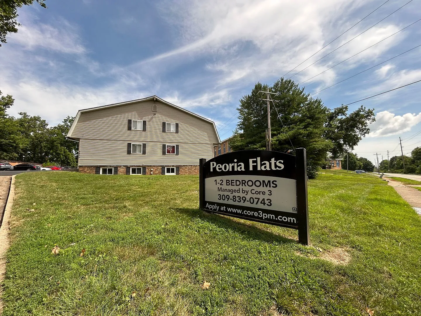 Peoria Flats Two — Photo 1