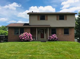 12 Dover Rd, Irwin, PA 15642