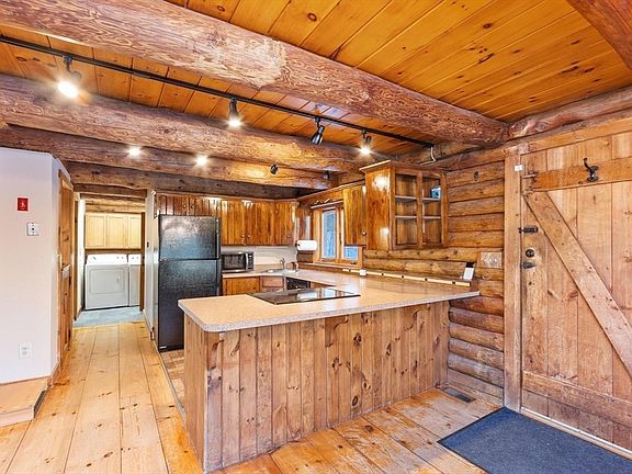 5th image of 43 Greenville Rd