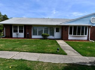 1098A Argyll Cir, Lakewood, NJ