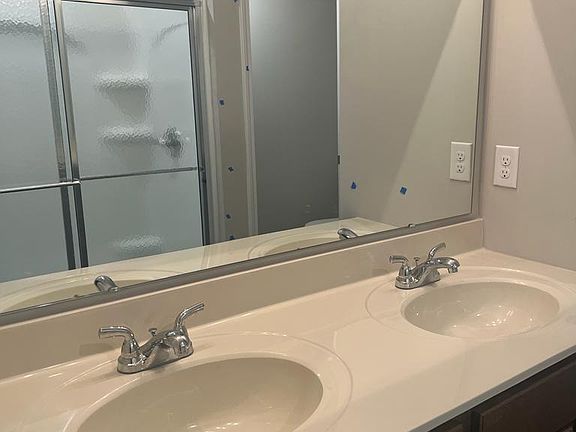 5th image of 958 Southline Dr