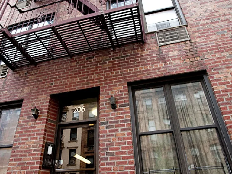 204 E 25th St #3FW — Photo 7